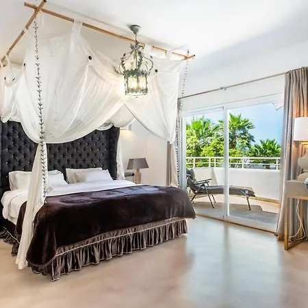 Amarantos Santa Eulária des Riu