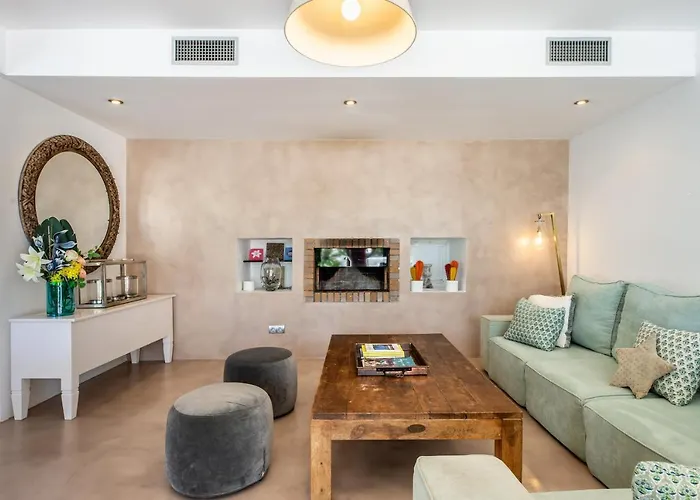 Βίλα Amarantos Santa Eulària des Riu