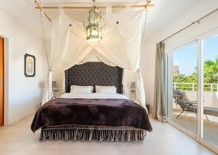 Amarantos * Santa Eulària des Riu